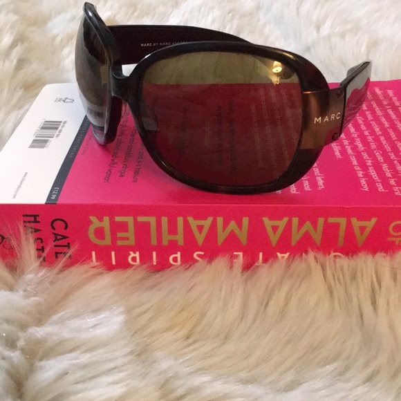 Marc by Marc Jacobs Sunglasses - Picture 3 of 5